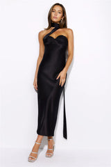 Stylish Queen Maxi Dress Black