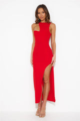 Girl In The Shadow Midi Dress Red